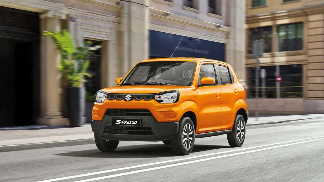 Keuntungan Memilih Suzuki S-Presso untuk Kendaraan Operasional Sales Lapangan di Jember