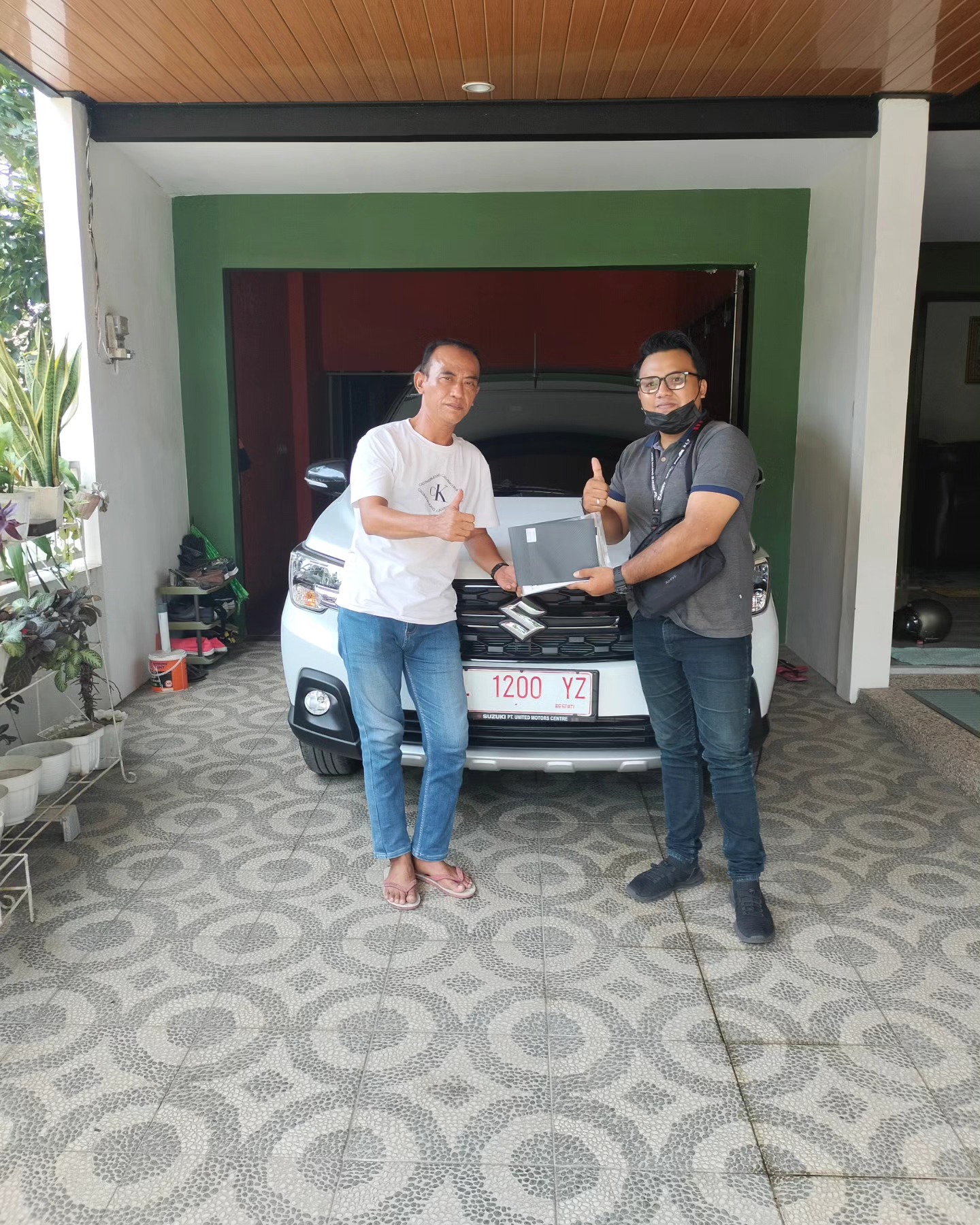 Suzuki Jember - Terimakasih atas pembelian New XL7 Alpha Hybrid warna Putih TwoTone konsumen terbaik suzuki