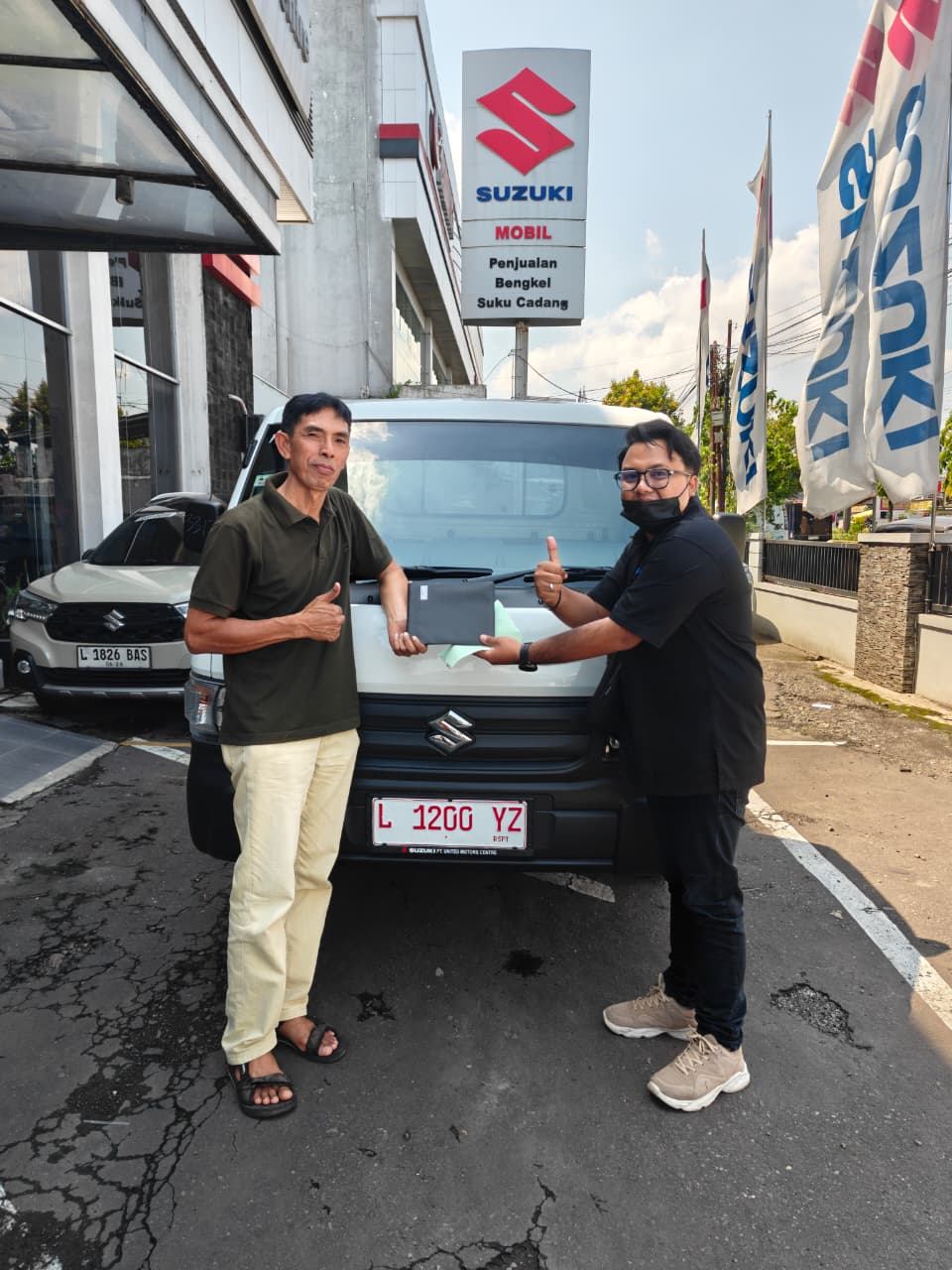 Terima kasih atas pembelian mobil suzuki di Suzuki Jember